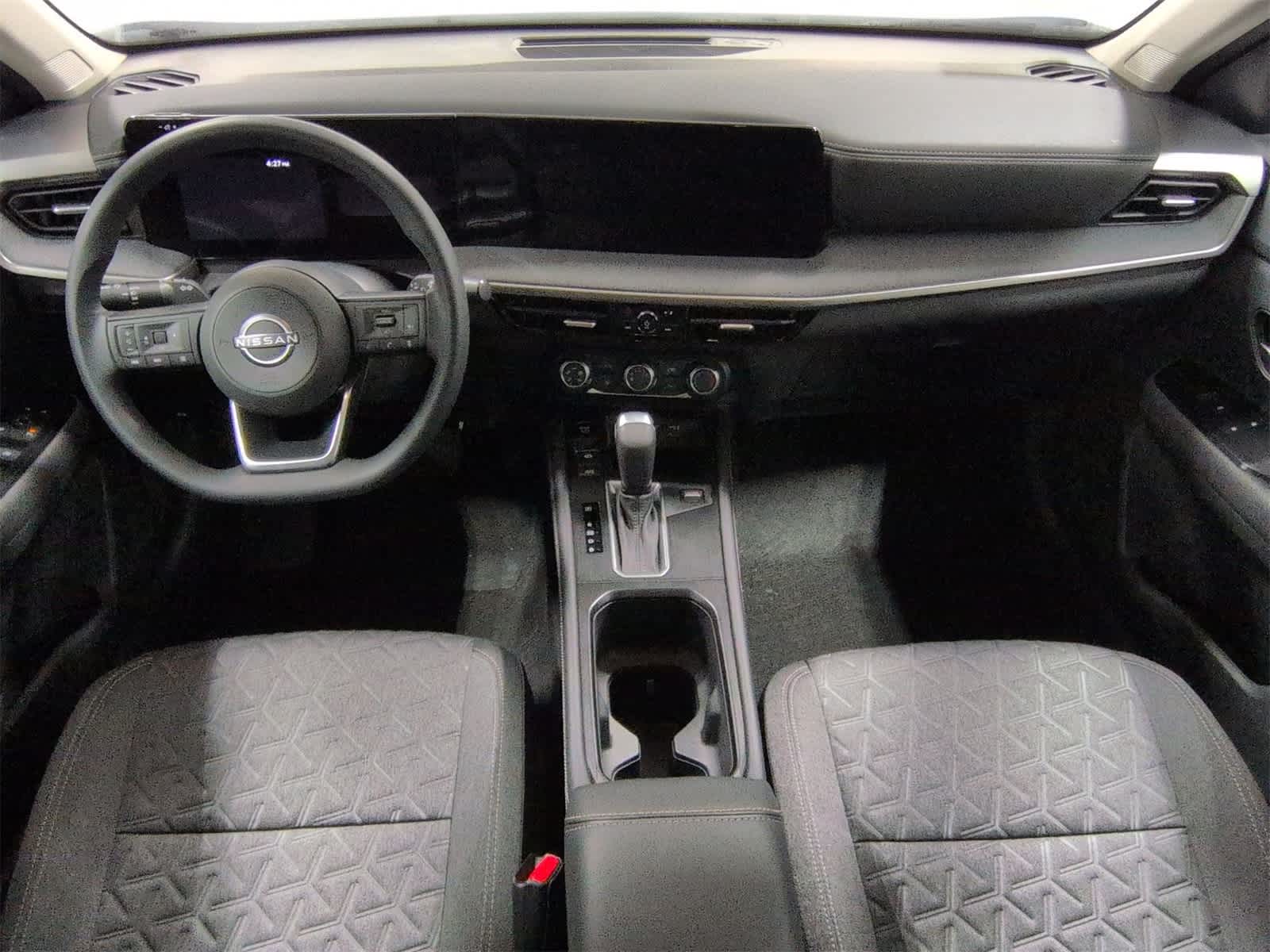 Thumbnail: 2025 Nissan Kicks - 16