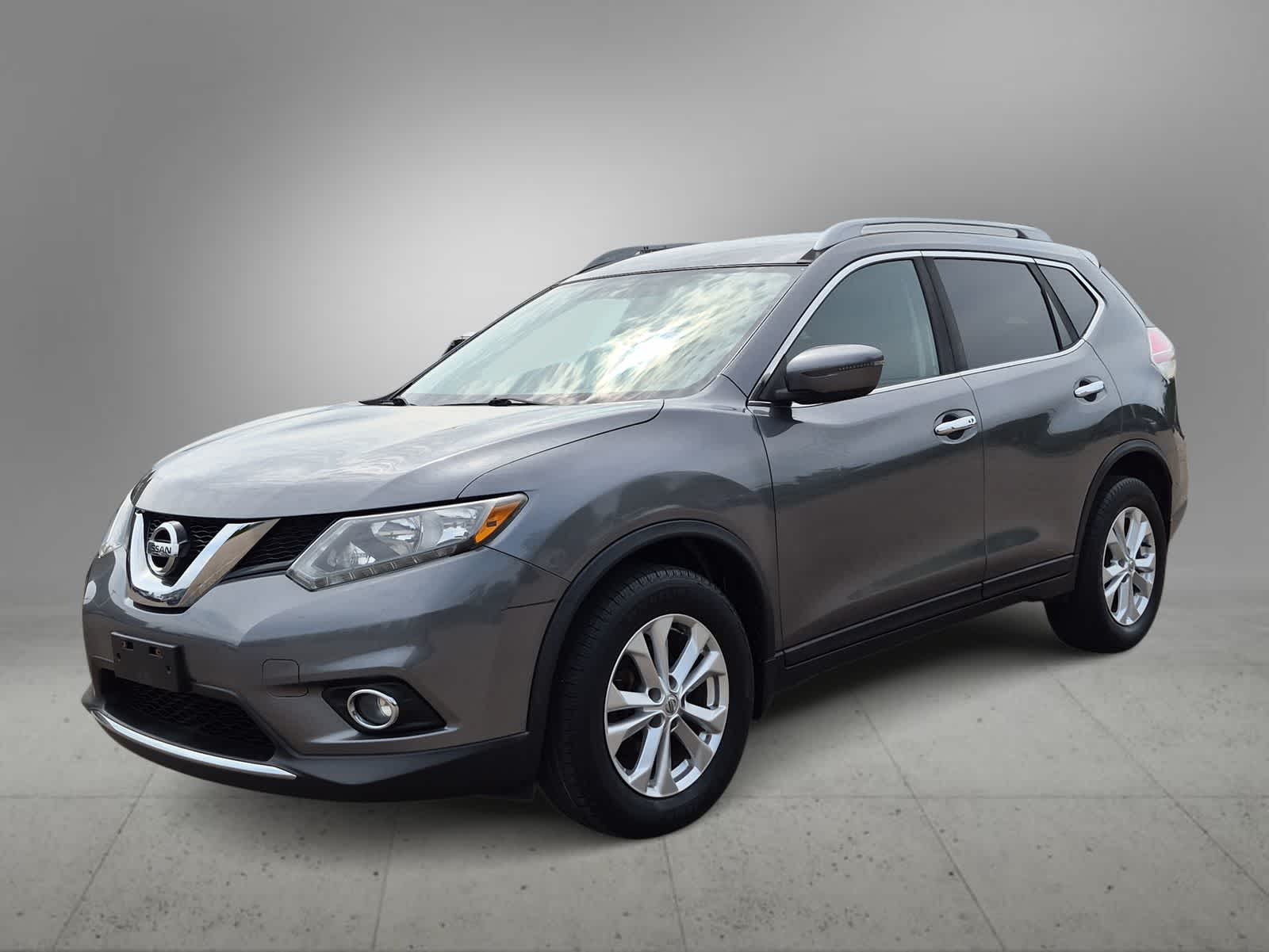 Thumbnail: 2016 Nissan Rogue - 4