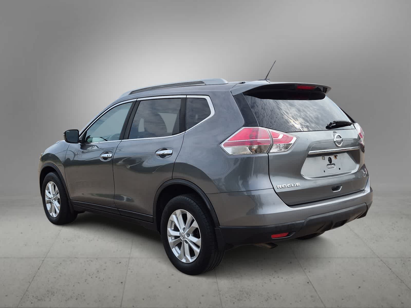 Thumbnail: 2016 Nissan Rogue - 6