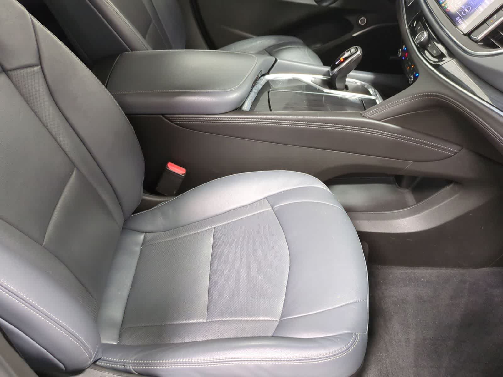 Thumbnail: 2021 Buick Enclave - 31