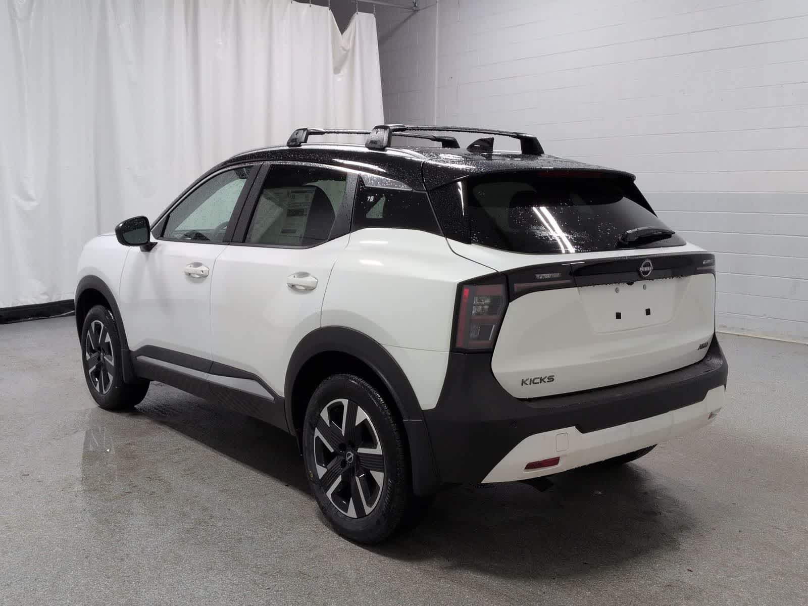 Thumbnail: 2026 Nissan Kicks - 12