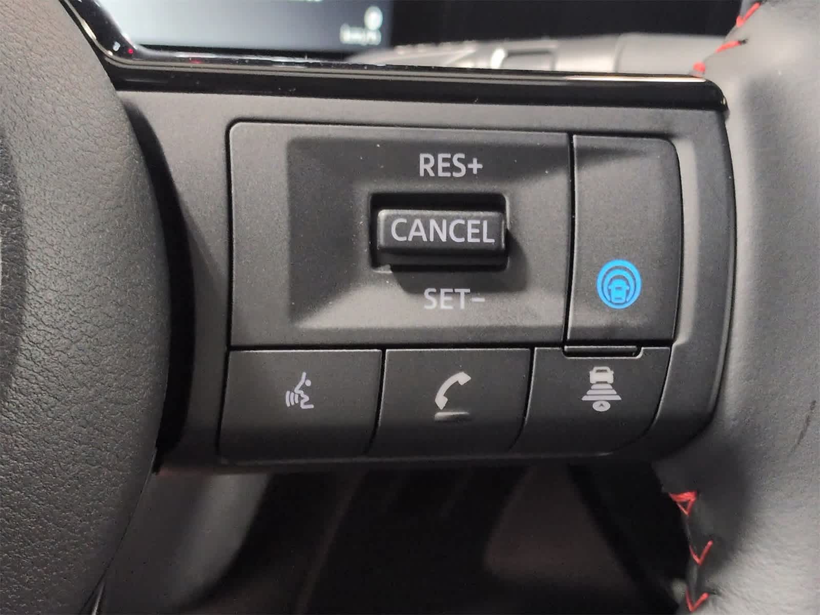 Thumbnail: 2026 Nissan Kicks - 25