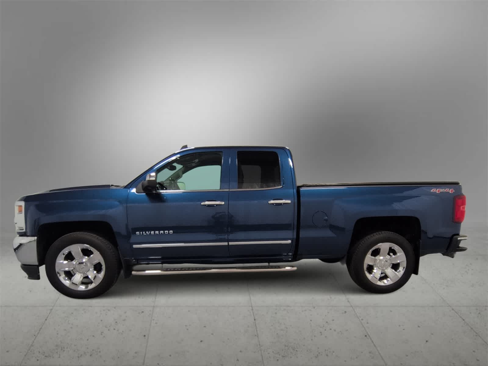 Thumbnail: 2017 Chevrolet Silverado 1500 - 5