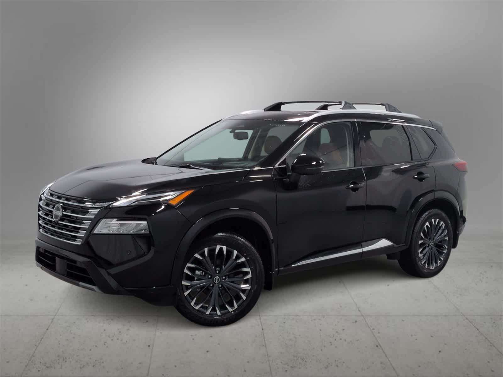 2026 Nissan Rogue Platinum's photo