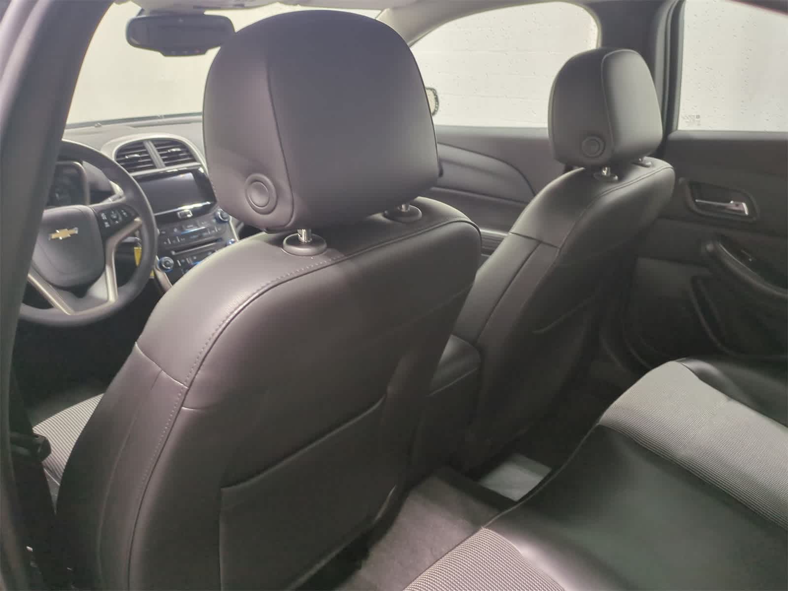 Thumbnail: 2014 Chevrolet Malibu - 16