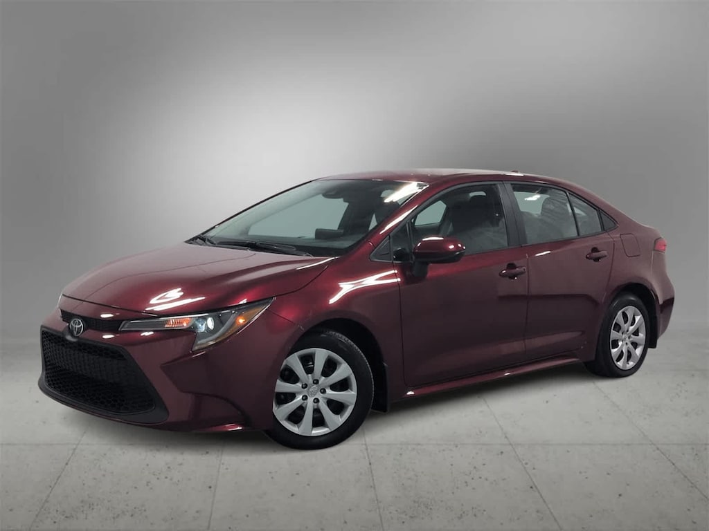 Used 2022 Toyota Corolla LE Sedan