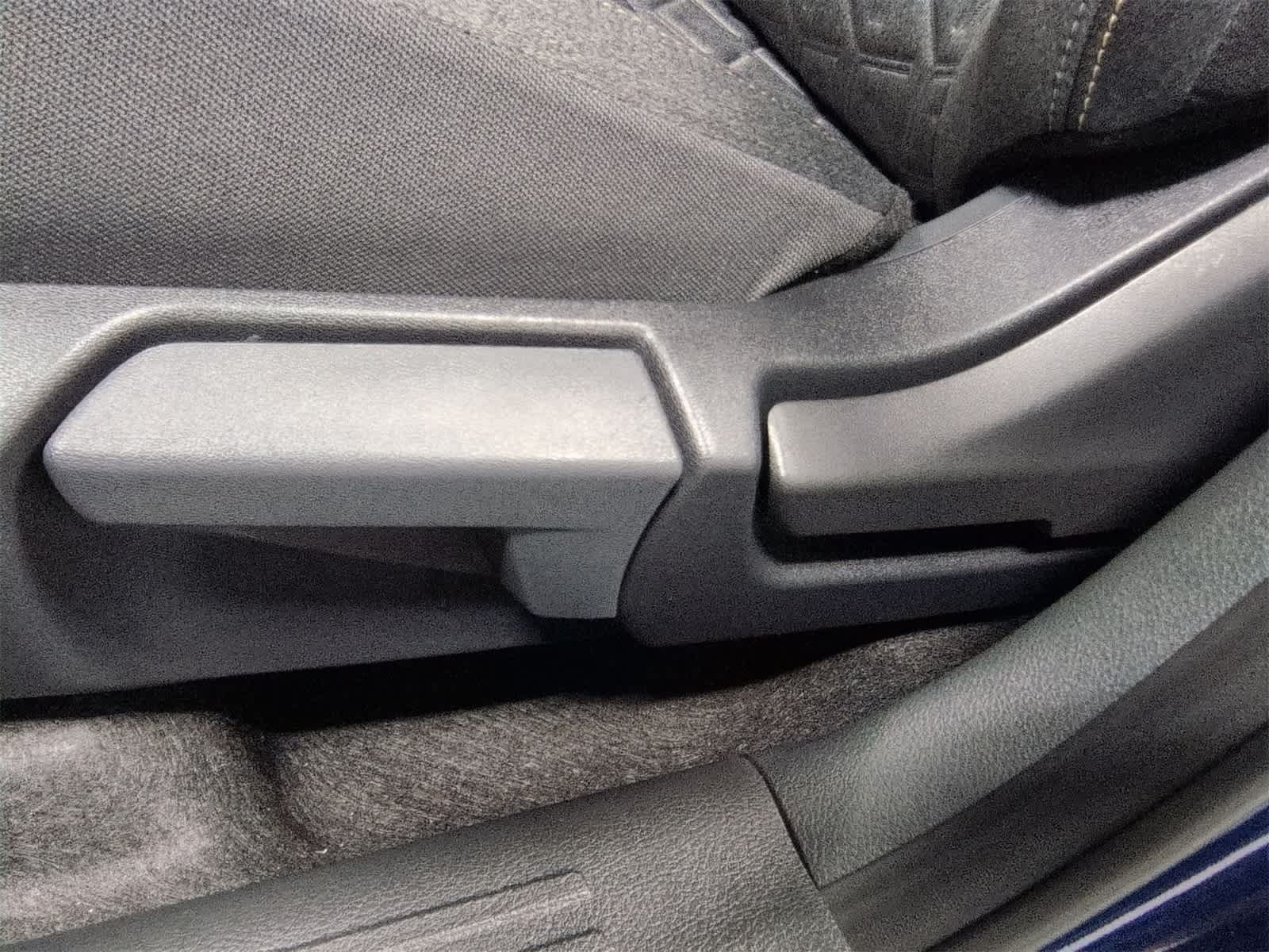 Thumbnail: 2026 Nissan Kicks - 18