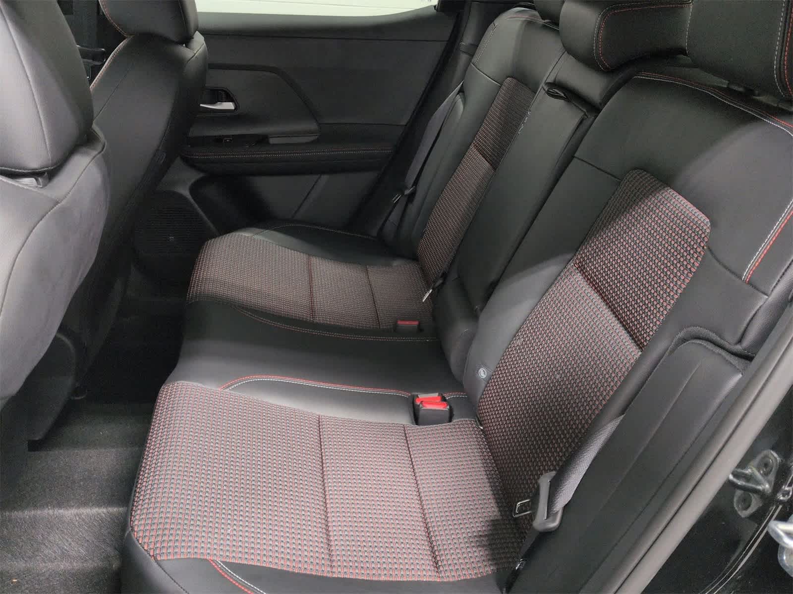 Thumbnail: 2025 Nissan Kicks - 20