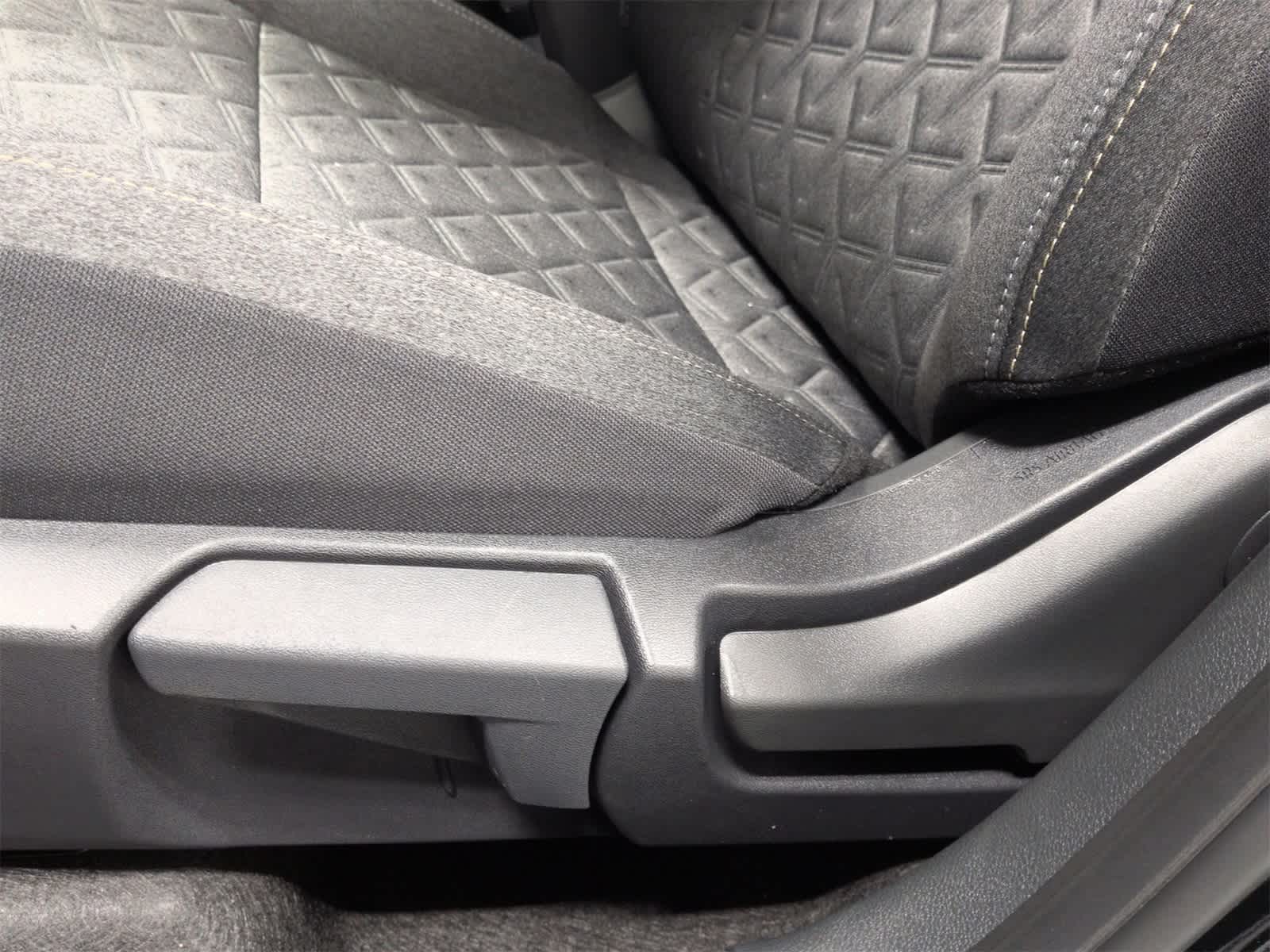 Thumbnail: 2026 Nissan Kicks - 18