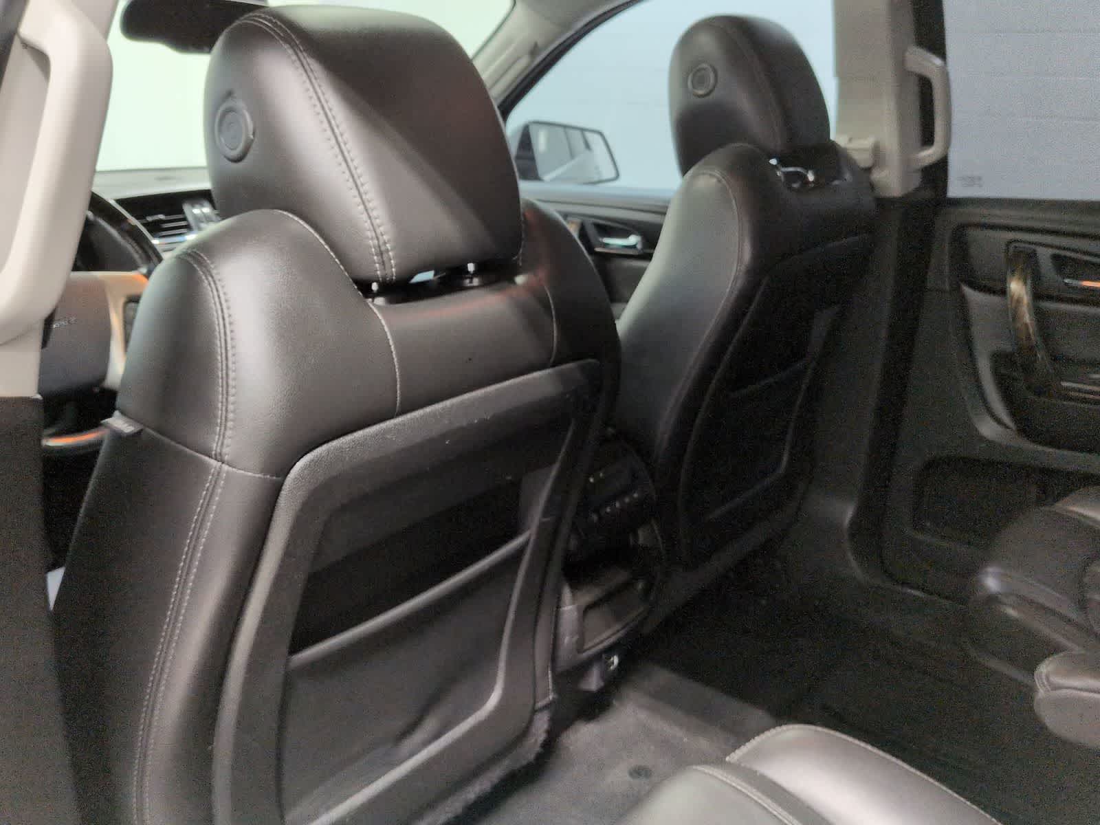 Thumbnail: 2016 GMC Acadia - 19