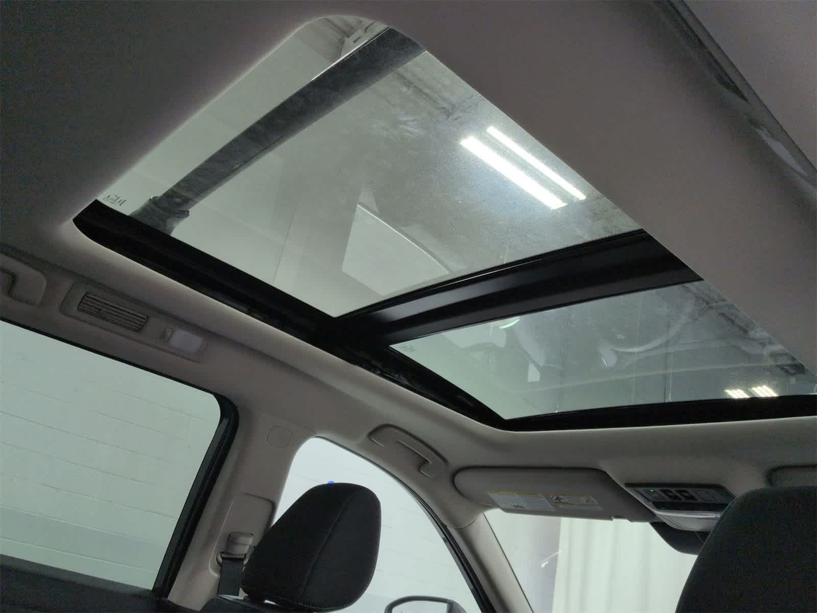 Thumbnail: 2025 Nissan Pathfinder - 14