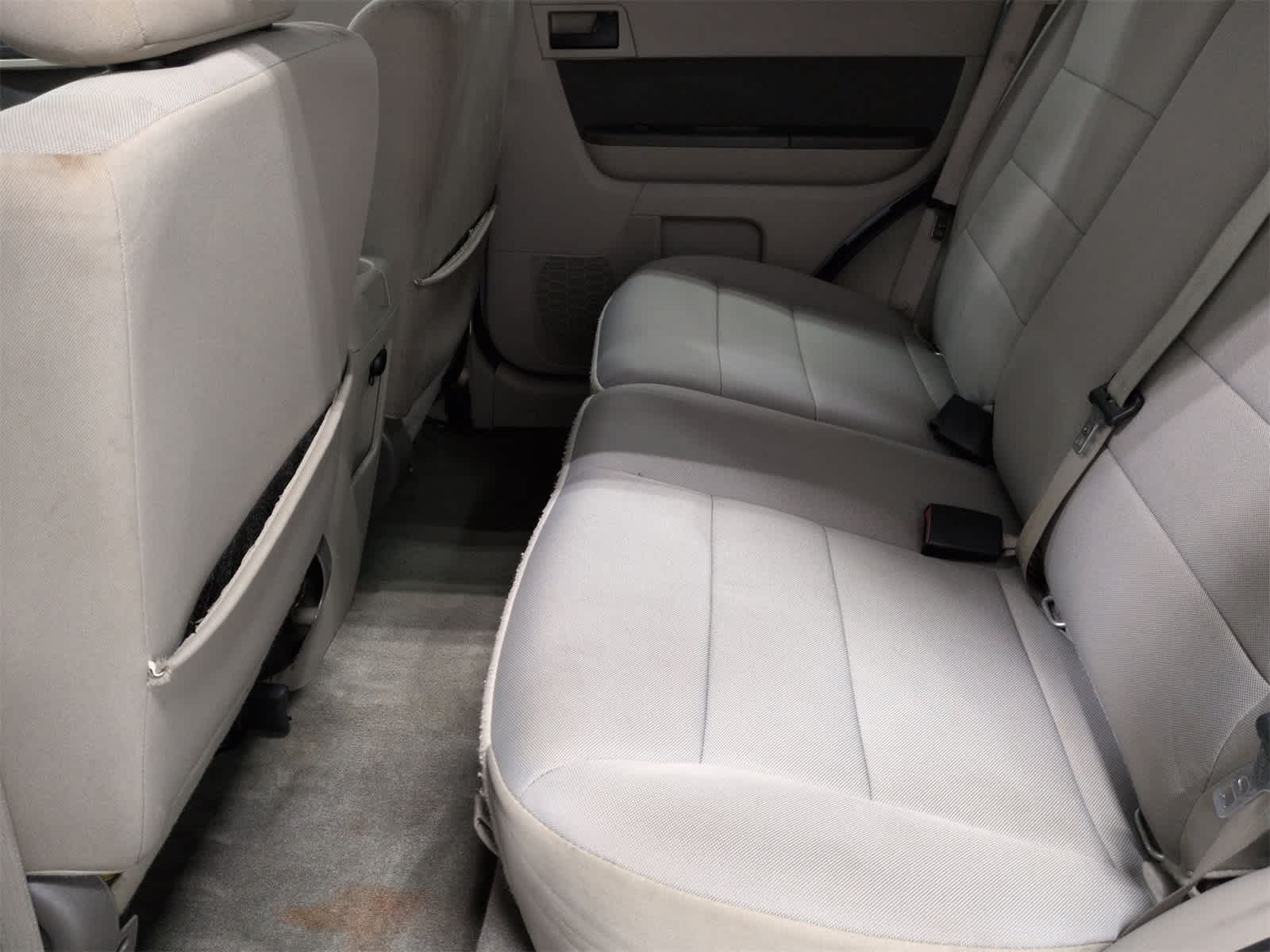 Thumbnail: 2009 Ford Escape - 20