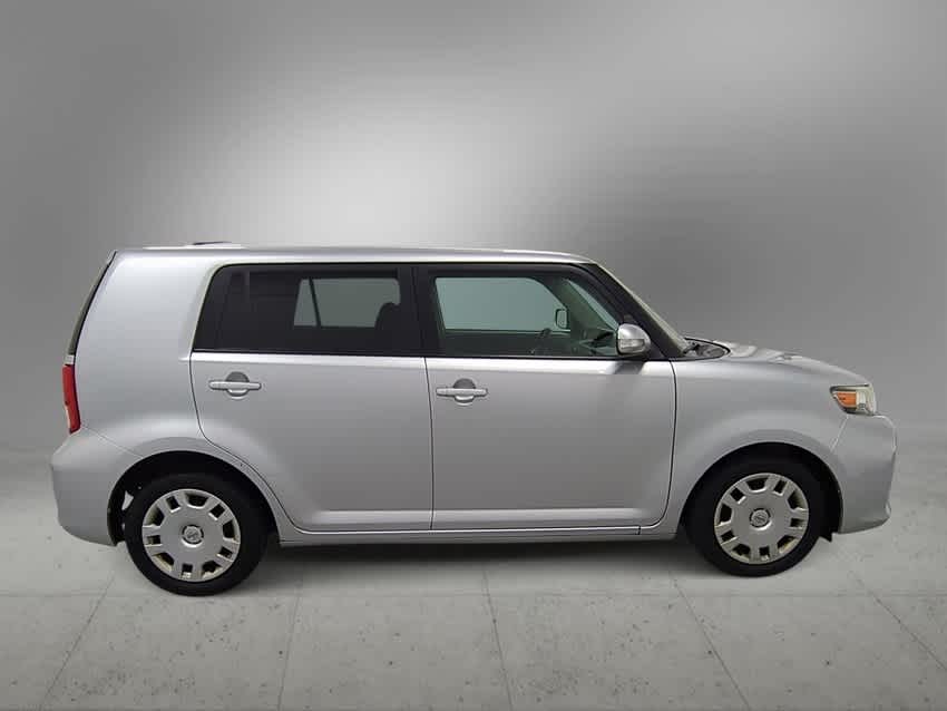Thumbnail: 2011 Scion xB - 9