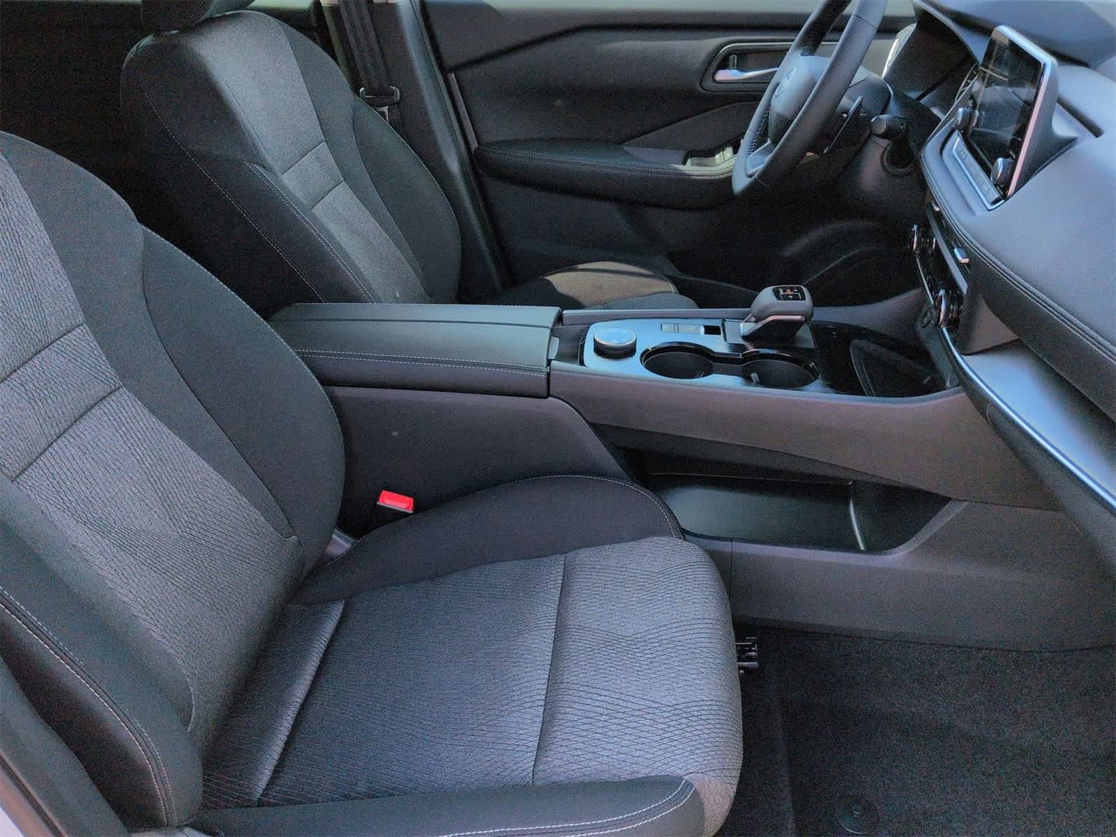 Thumbnail: 2026 Nissan Rogue - 23