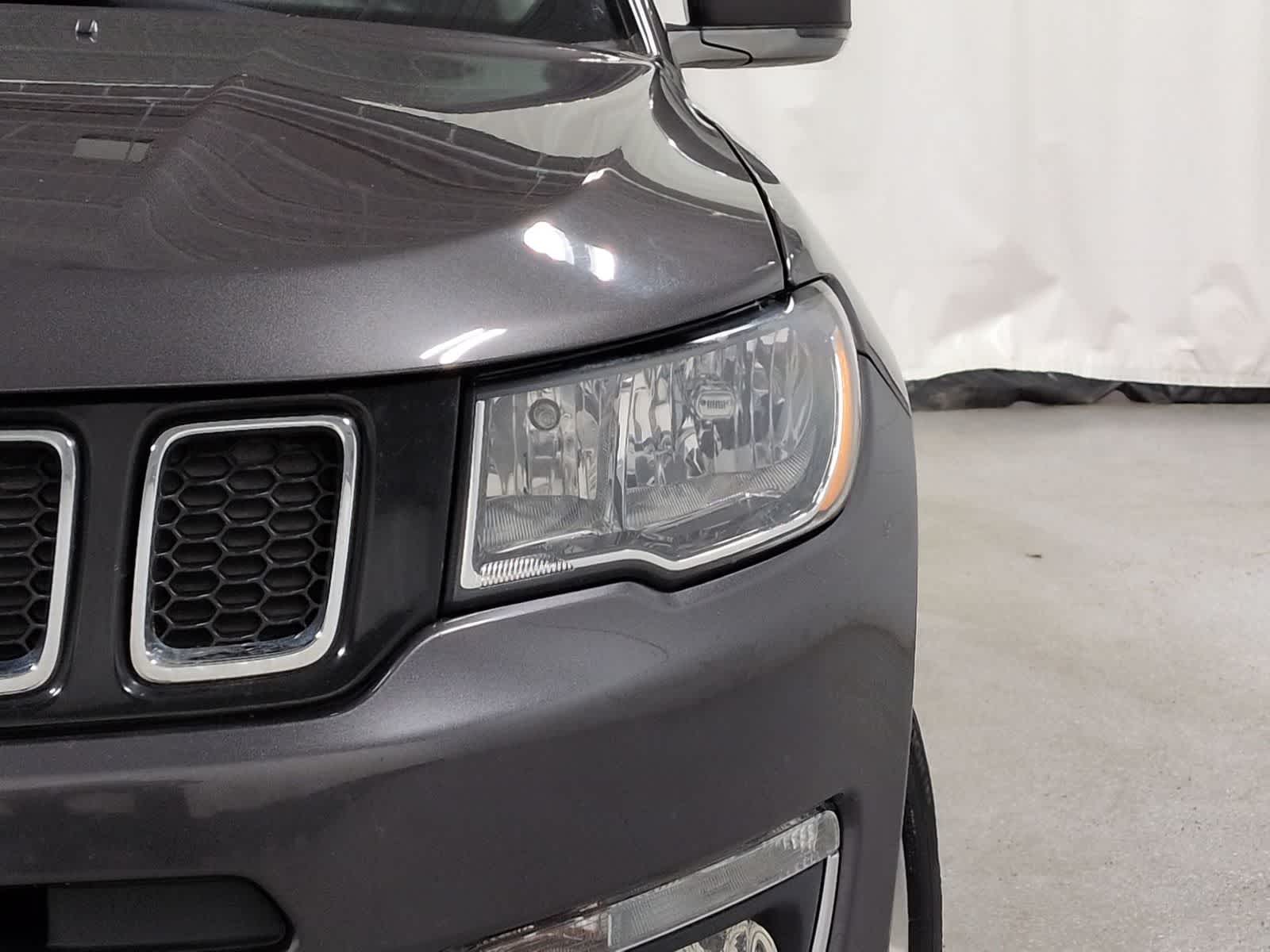 Thumbnail: 2020 Jeep Compass - 11