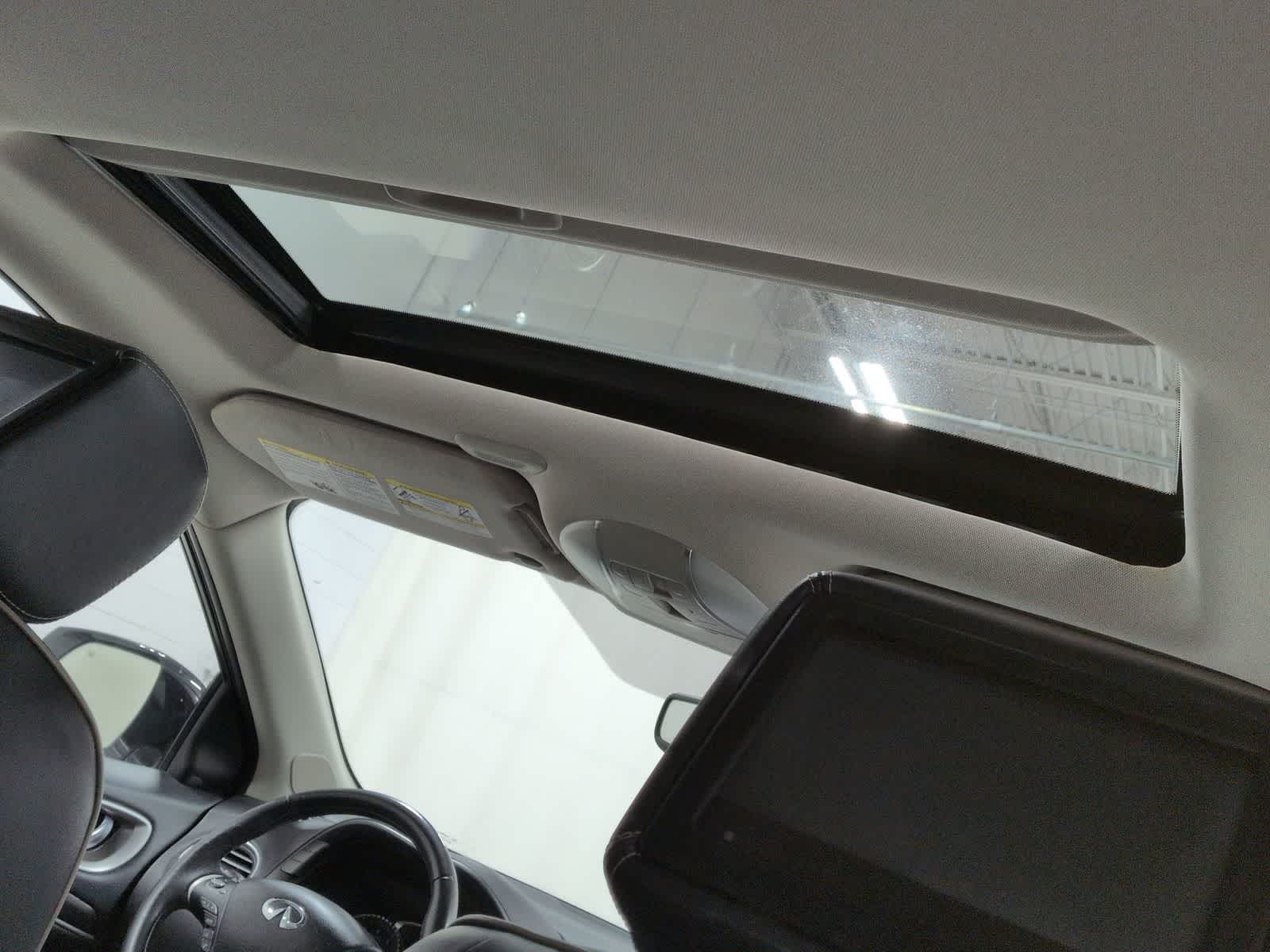 Thumbnail: 2018 INFINITI QX60 - 23