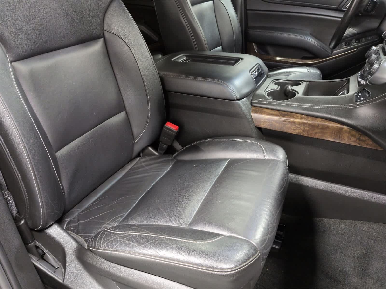 Thumbnail: 2018 Chevrolet Suburban - 24