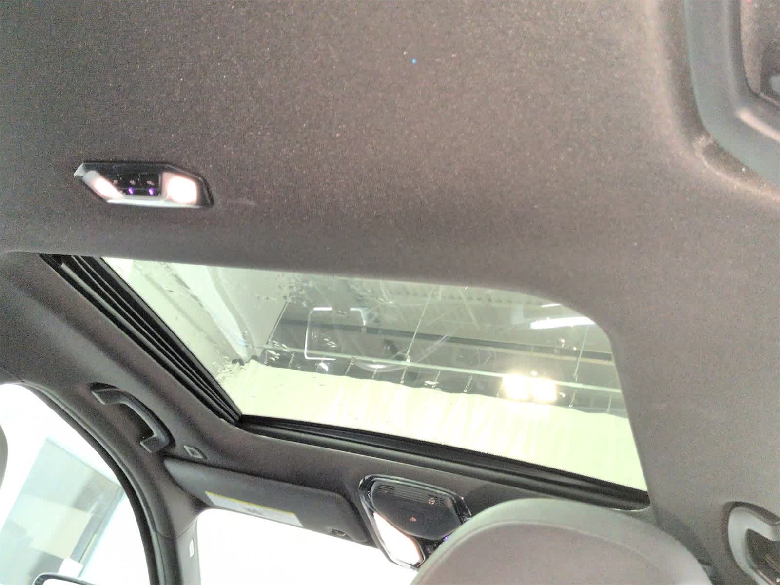 Thumbnail: 2020 BMW 3 Series - 23