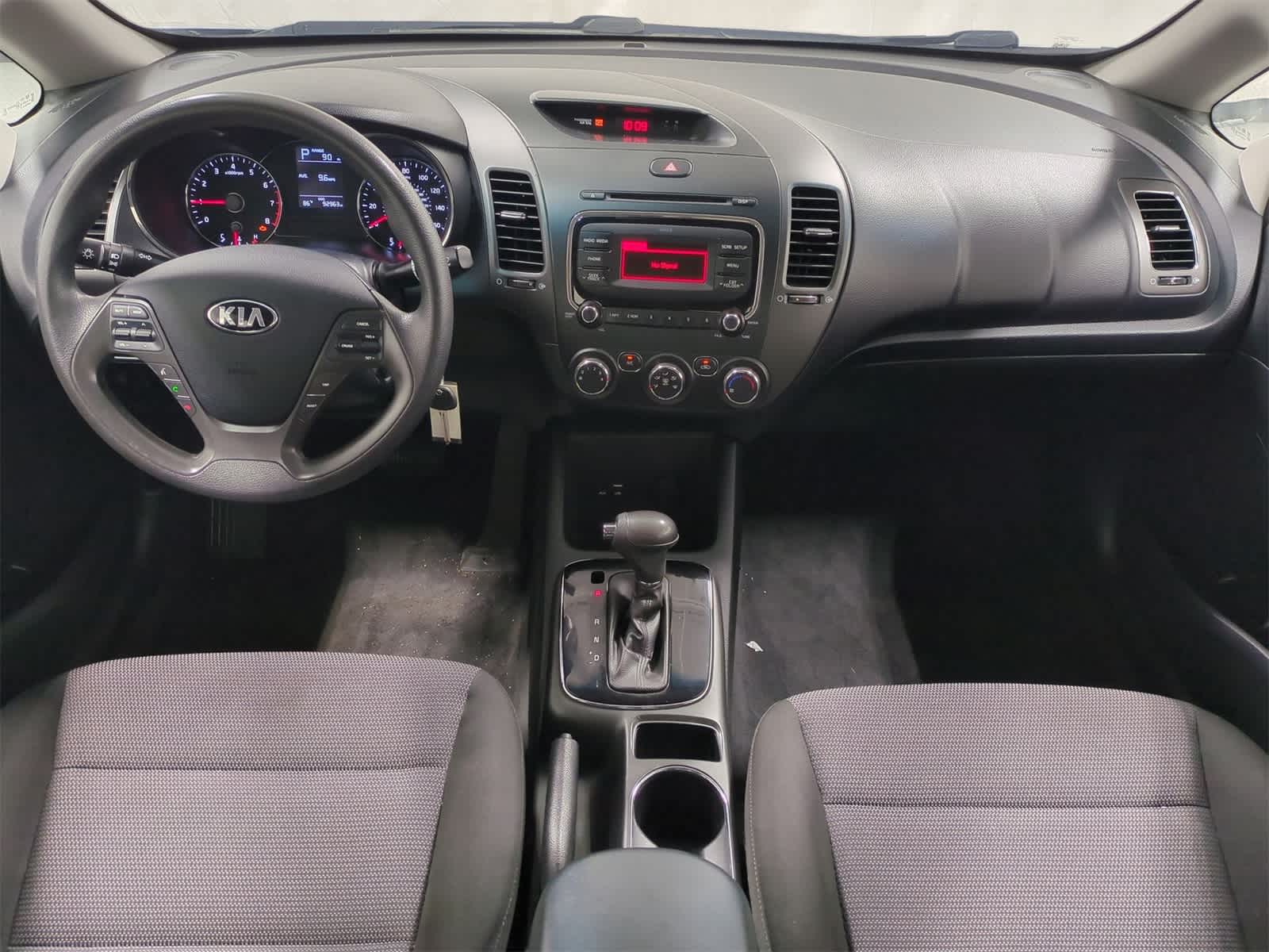 Thumbnail: 2018 Kia Forte - 15