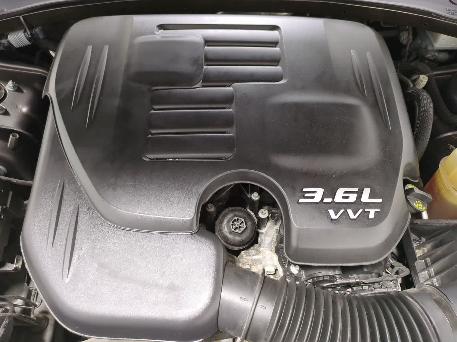 Thumbnail: 2022 Chrysler 300 - 14