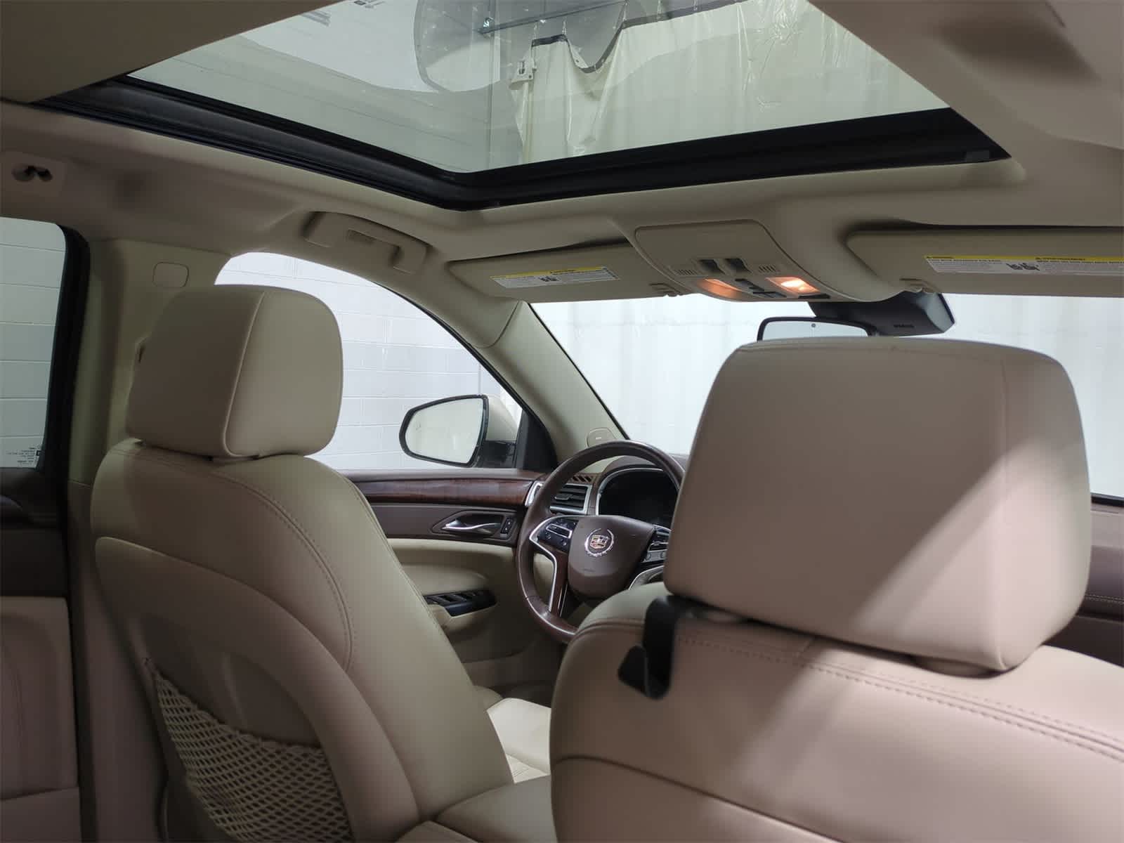 Thumbnail: 2015 Cadillac SRX - 23