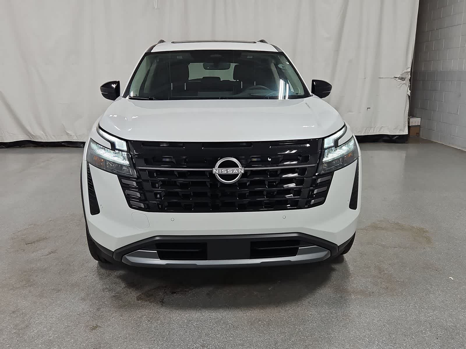 Thumbnail: 2026 Nissan Pathfinder - 3