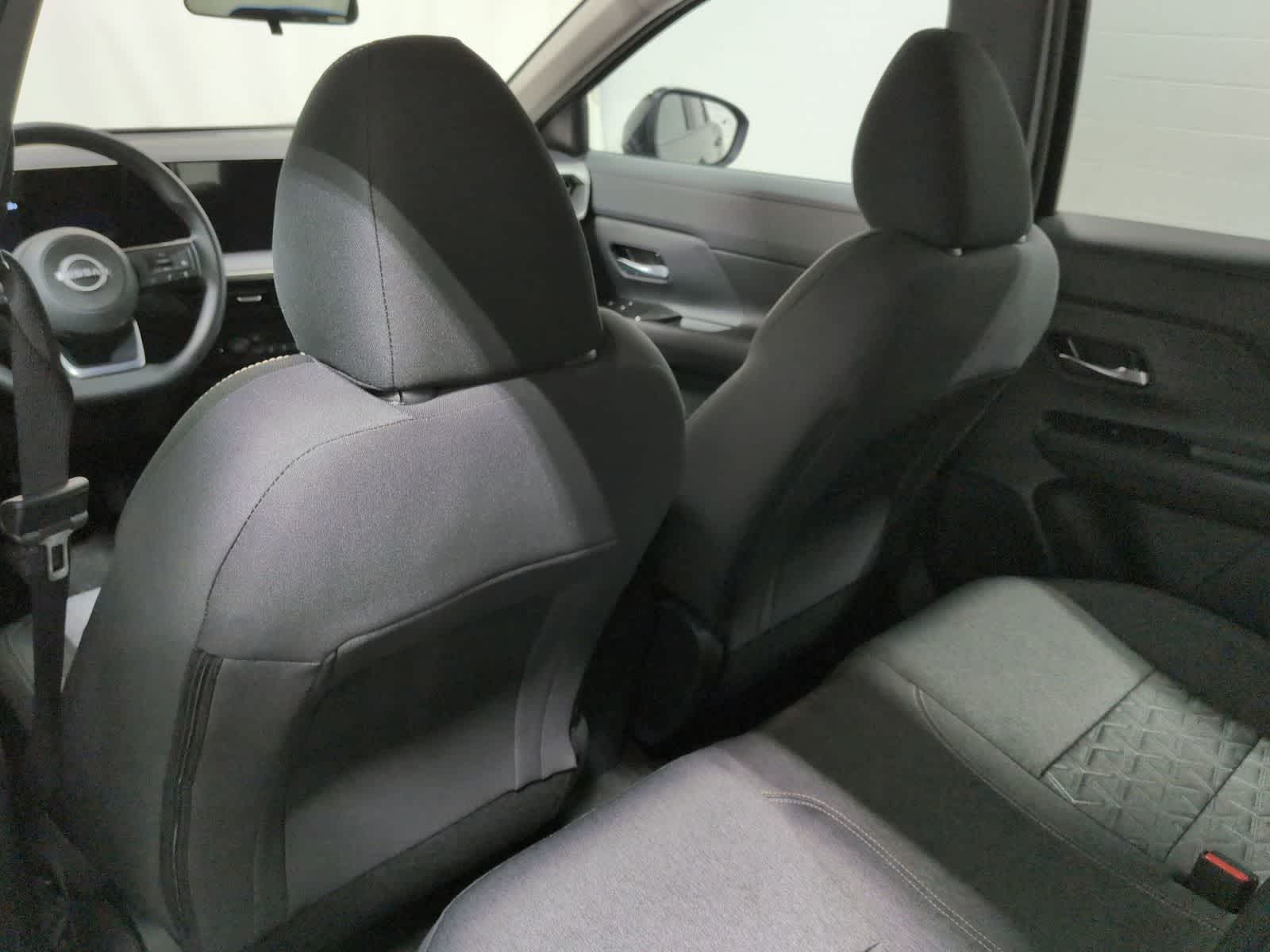 Thumbnail: 2026 Nissan Kicks - 19