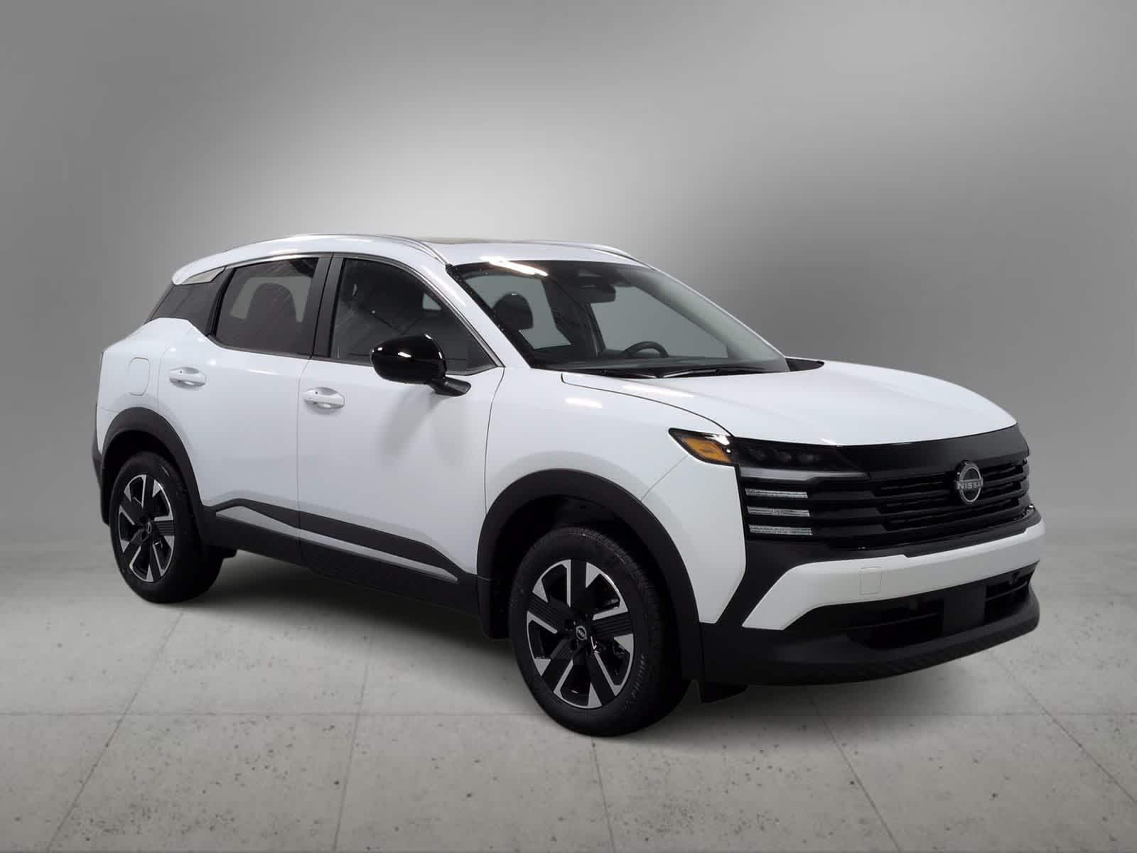 Thumbnail: 2026 Nissan Kicks - 2