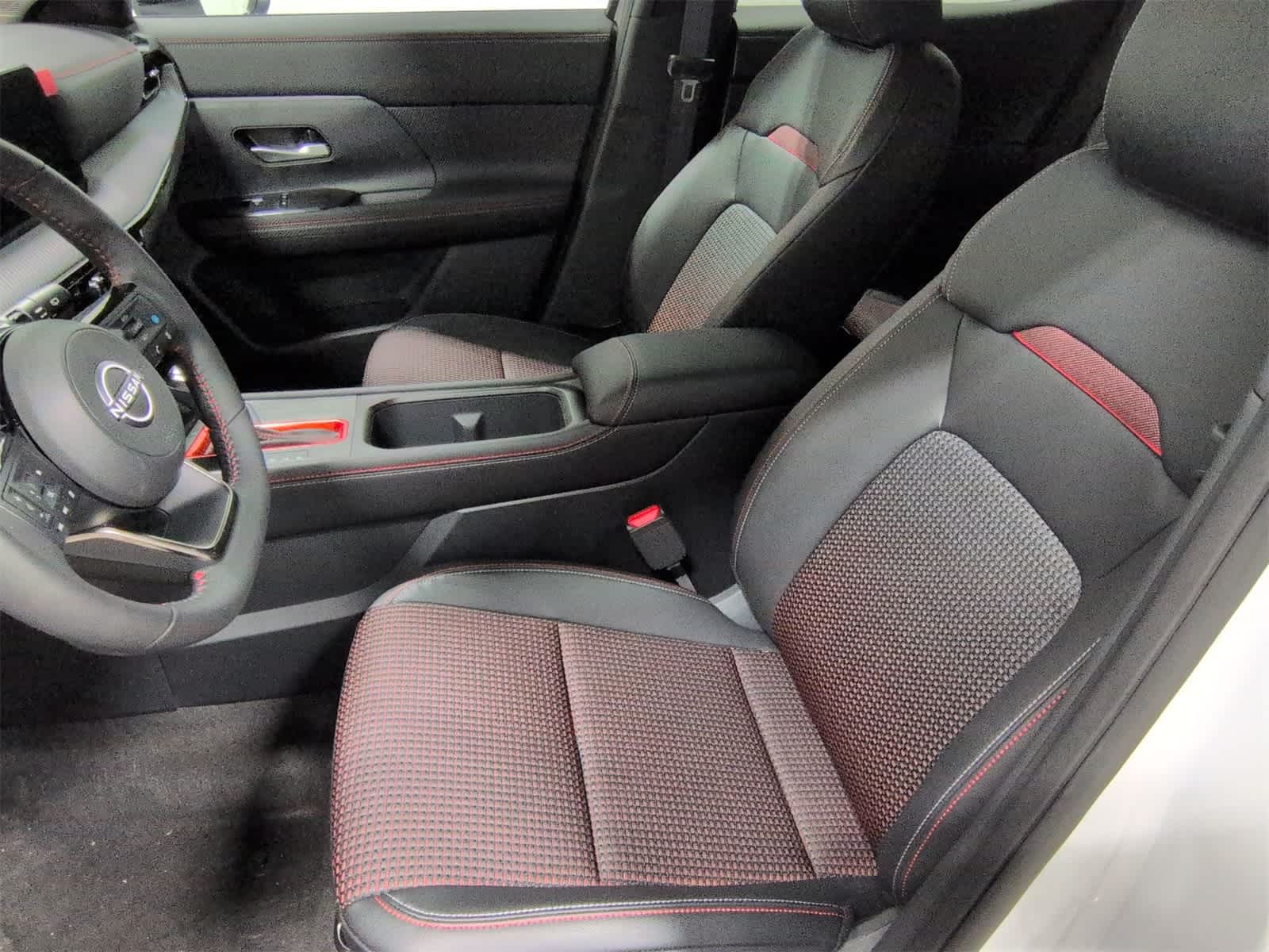 Thumbnail: 2026 Nissan Kicks - 17