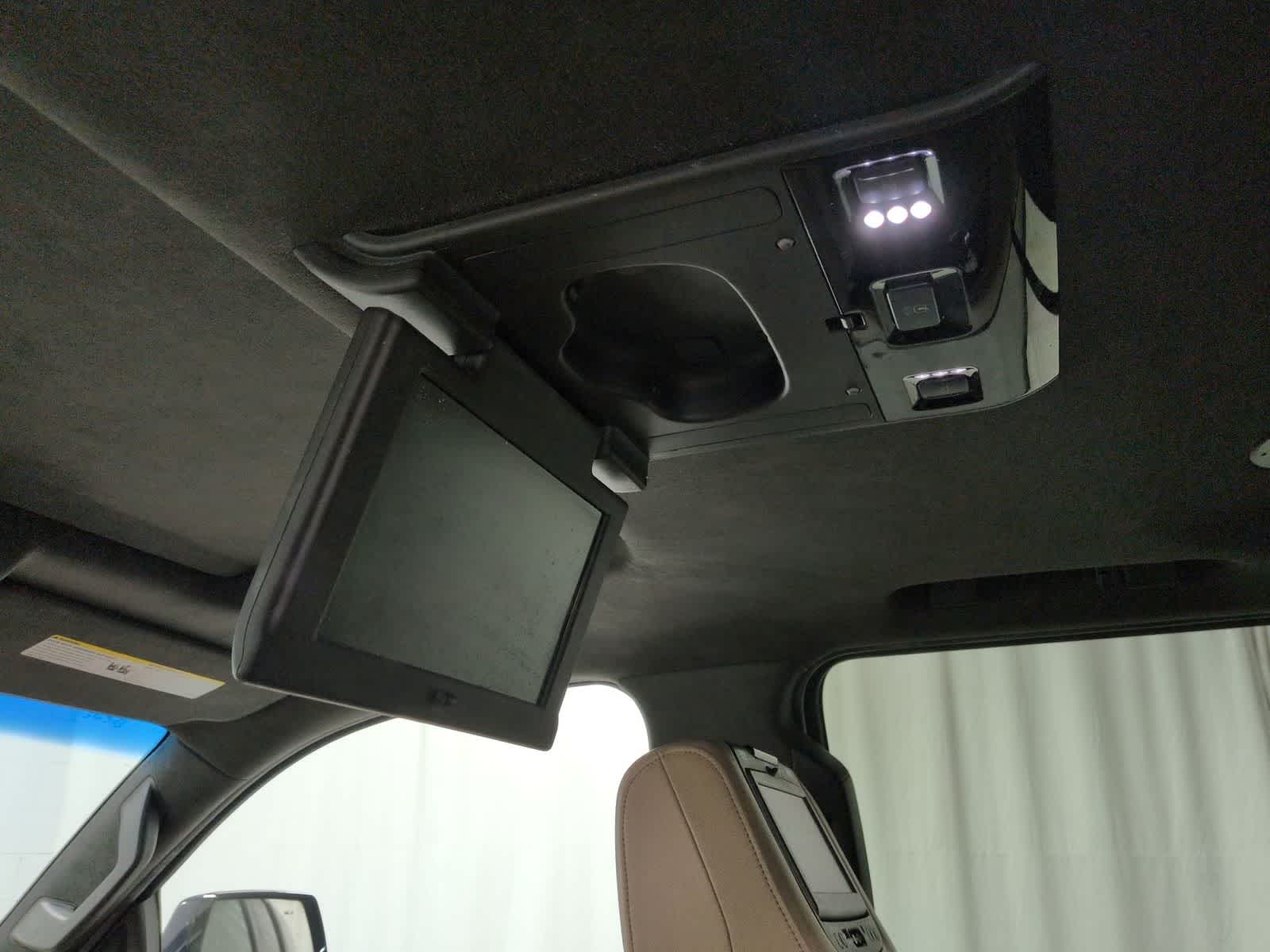 Thumbnail: 2019 Cadillac Escalade - 45