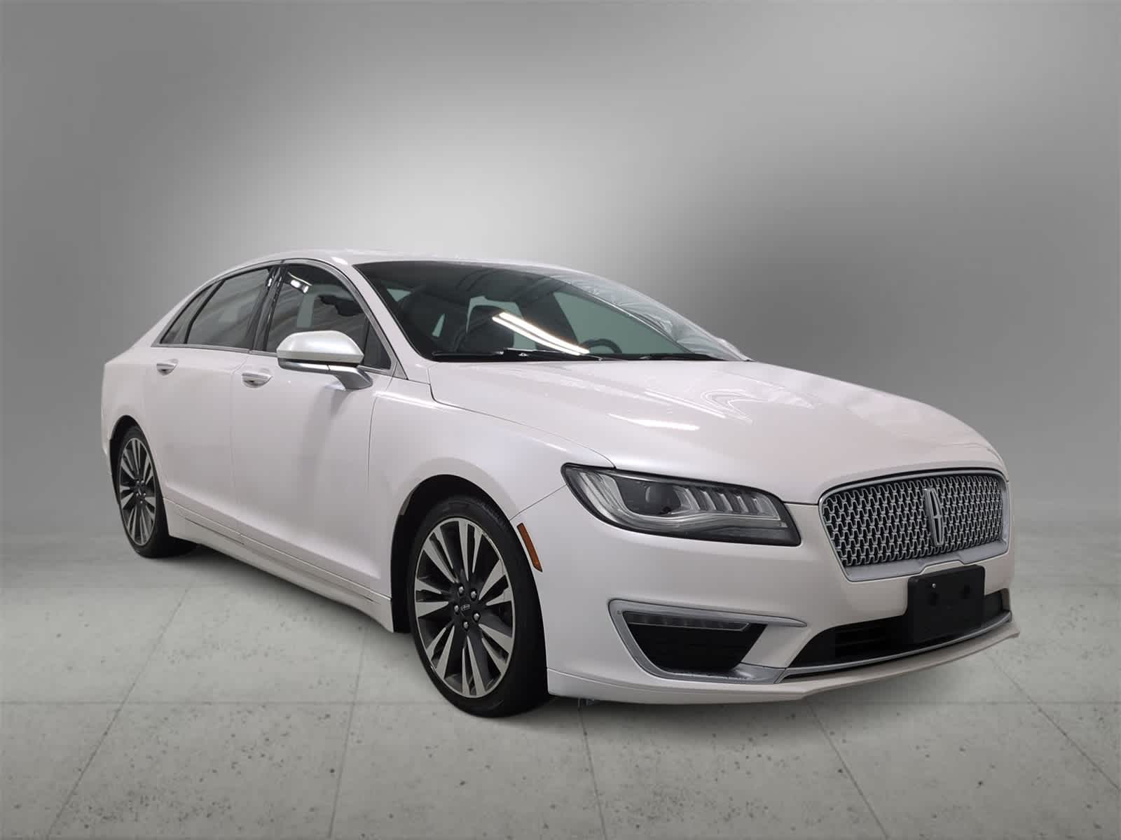 Used 2017 Lincoln MKZ Reserve with VIN 3LN6L5MUXHR619188 for sale in Farmington, MI