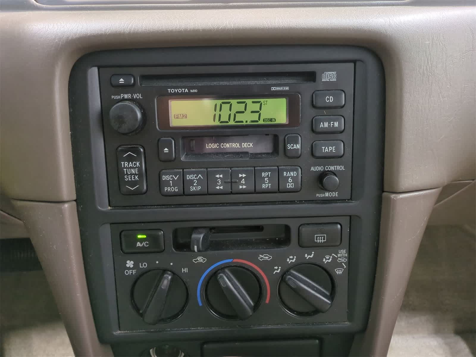 Thumbnail: 1999 Toyota Camry - 28