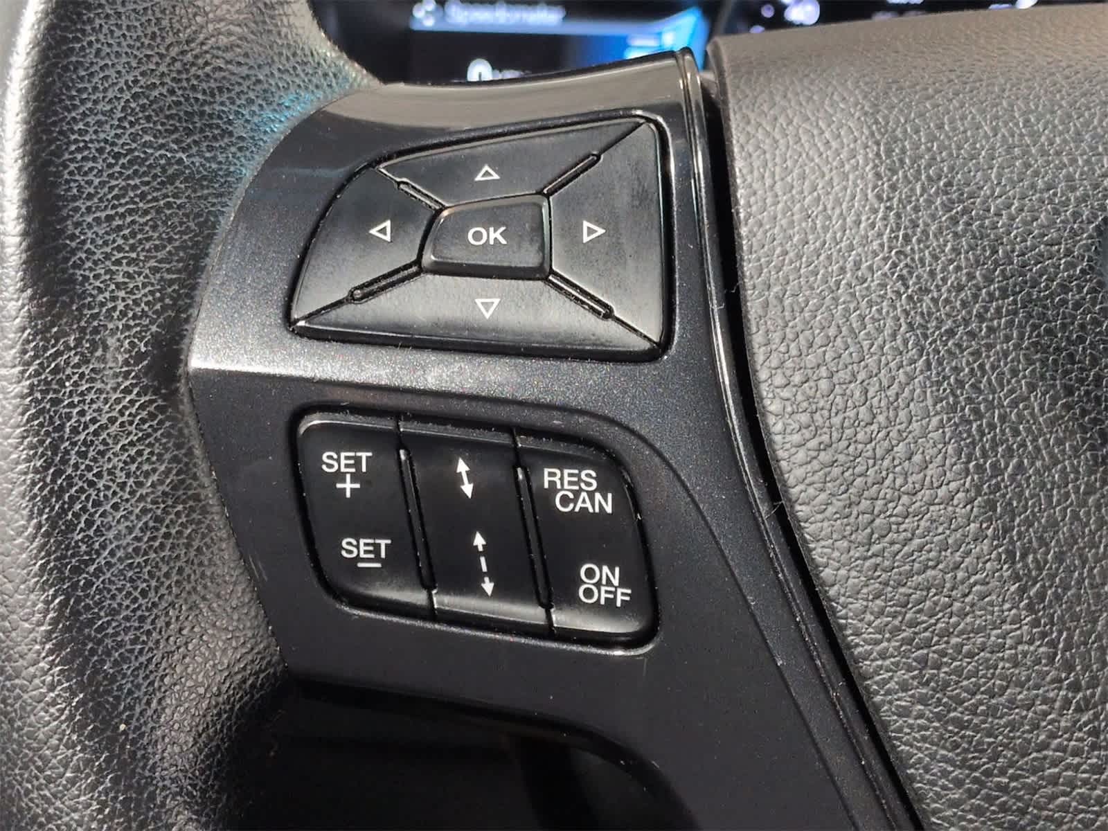 Thumbnail: 2016 Ford Explorer - 26