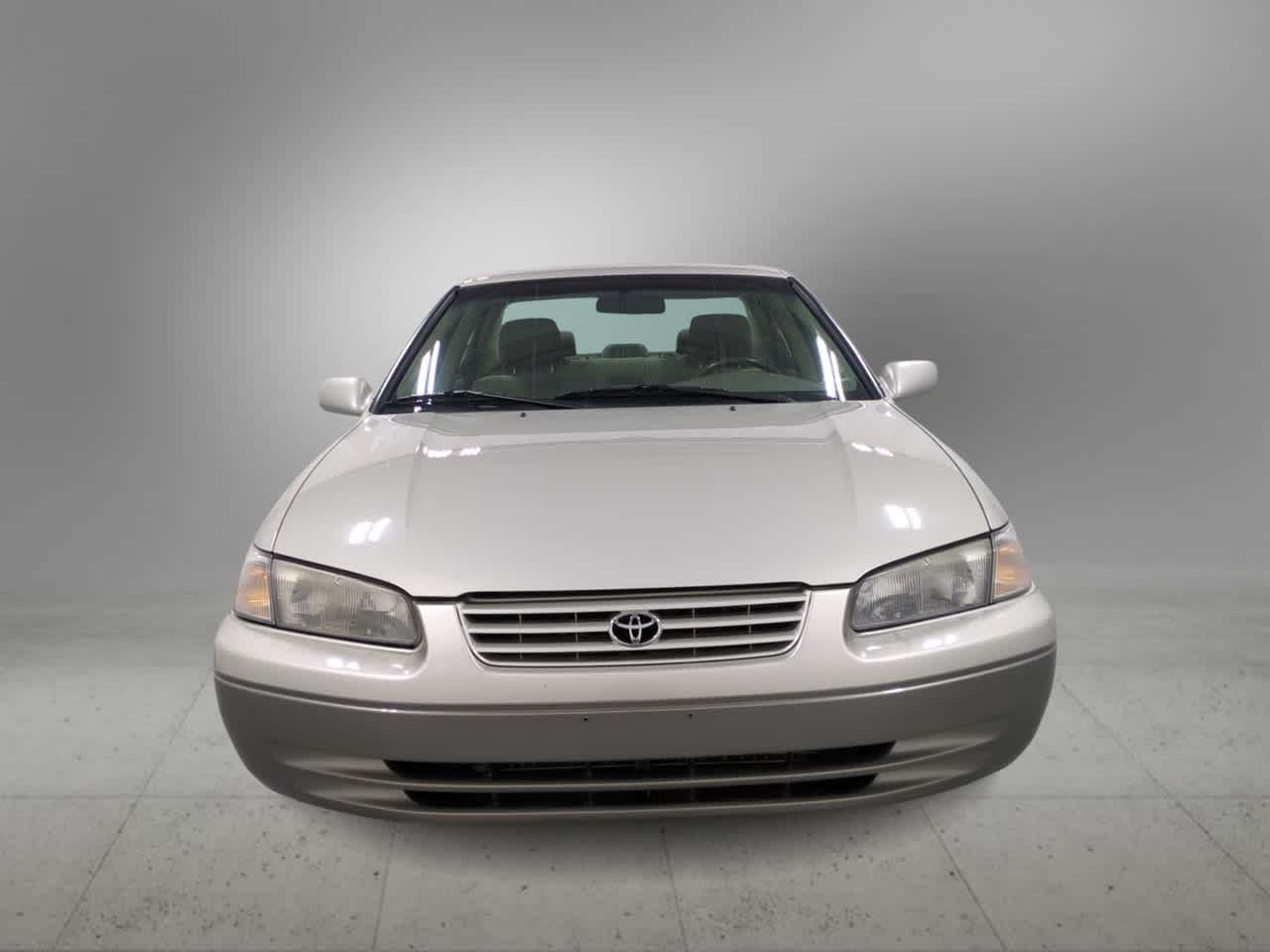 Thumbnail: 1999 Toyota Camry - 3