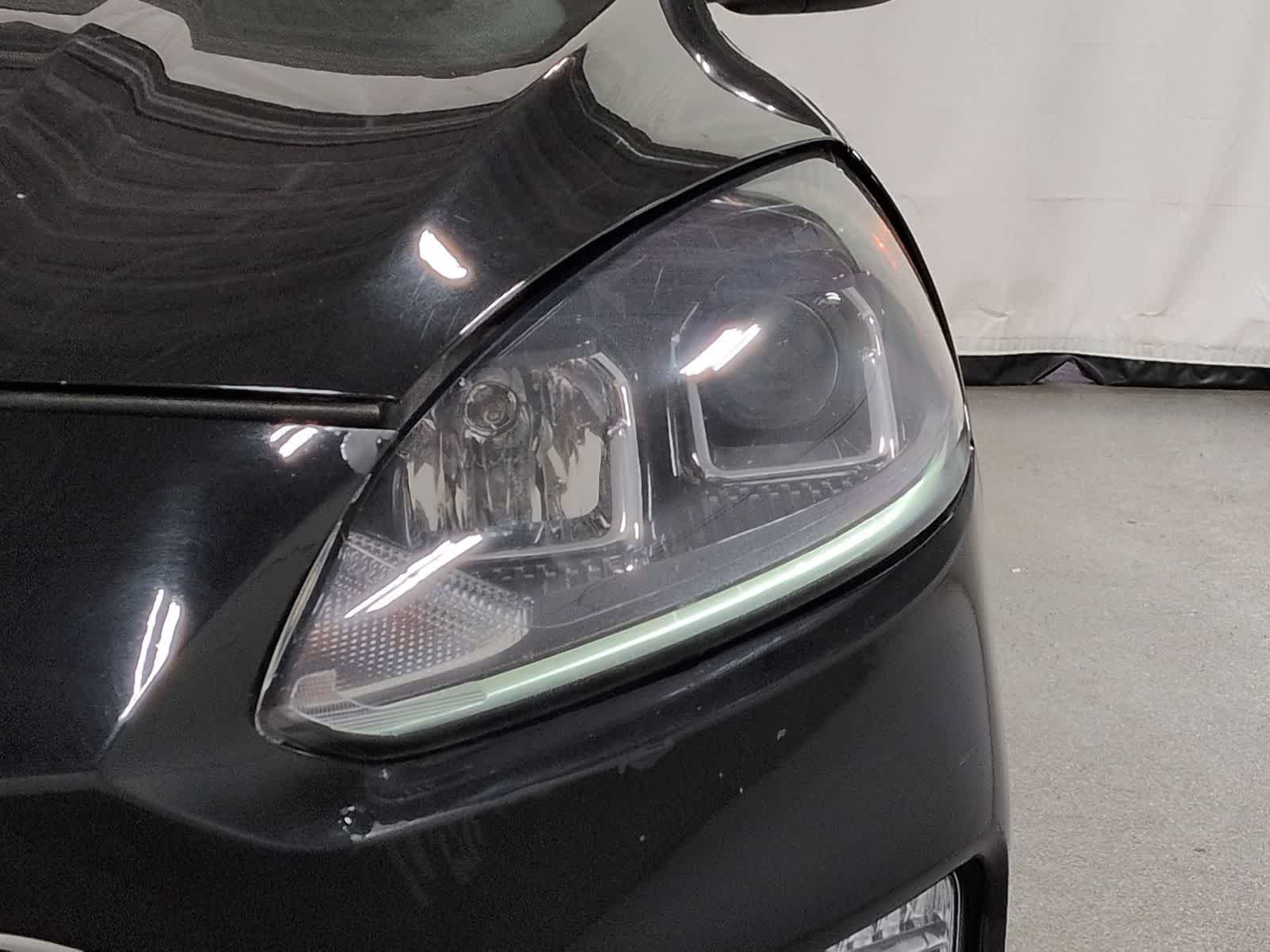 Thumbnail: 2020 Ford Escape - 11