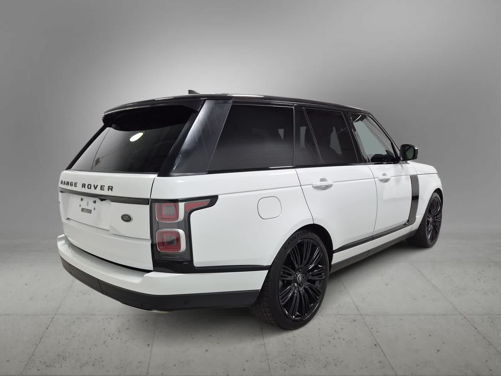 Thumbnail: 2018 Land Rover Range Rover - 8