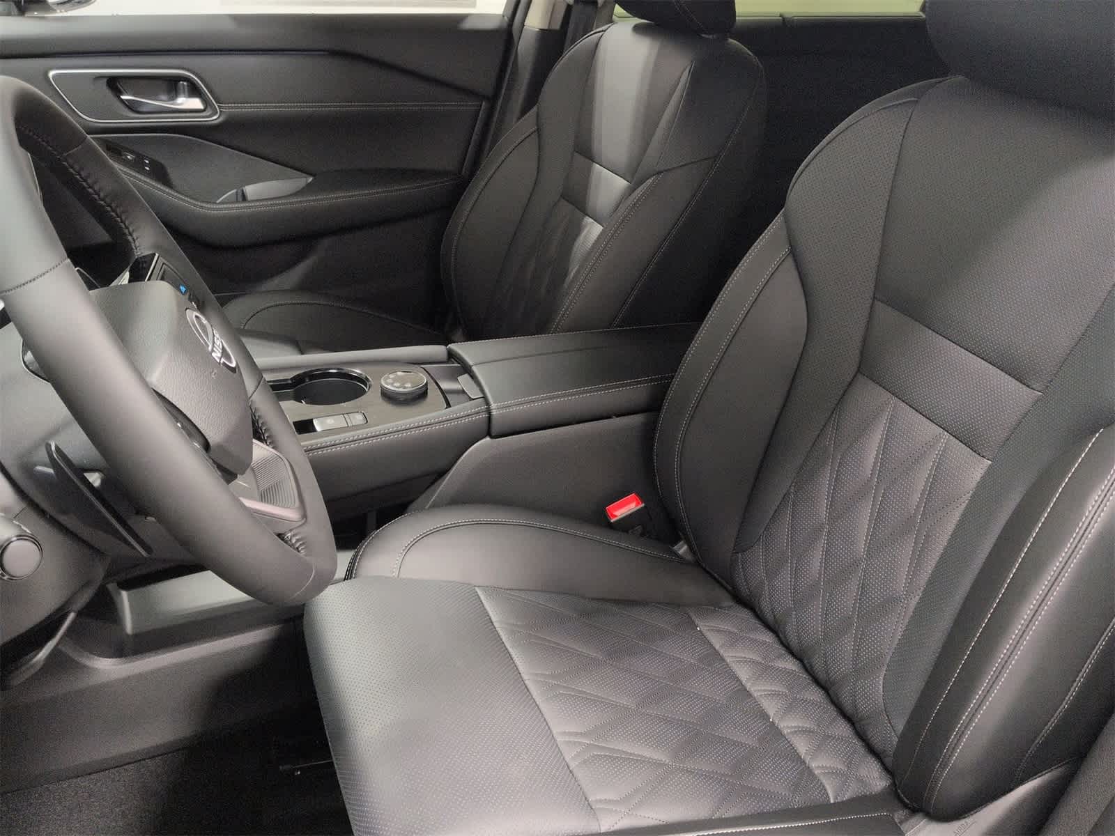 Thumbnail: 2026 Nissan Rogue - 17