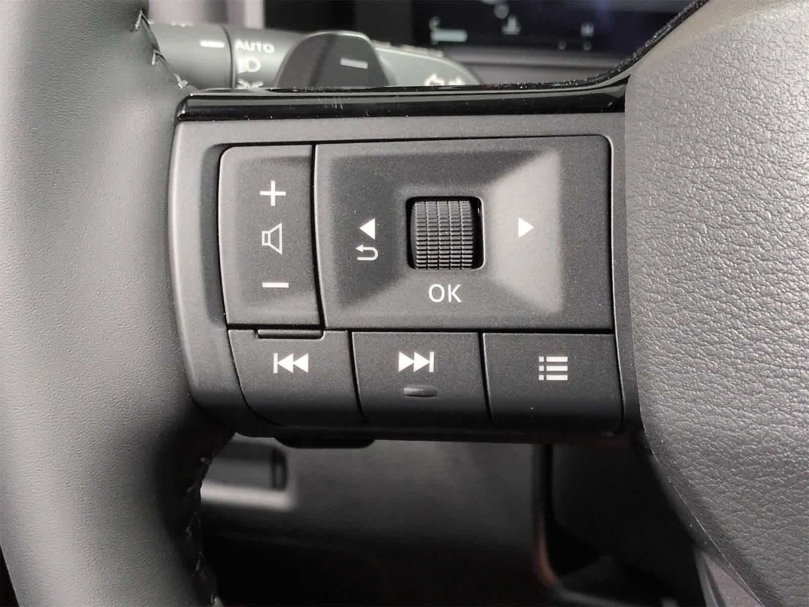 Thumbnail: 2026 Nissan Rogue - 26