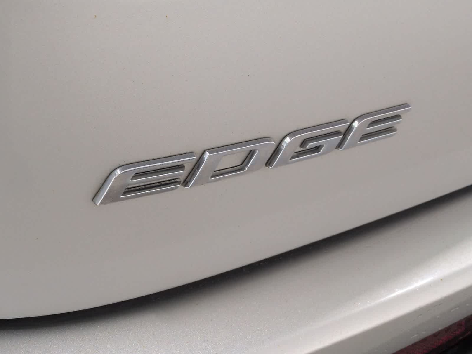 Thumbnail: 2017 Ford Edge - 12