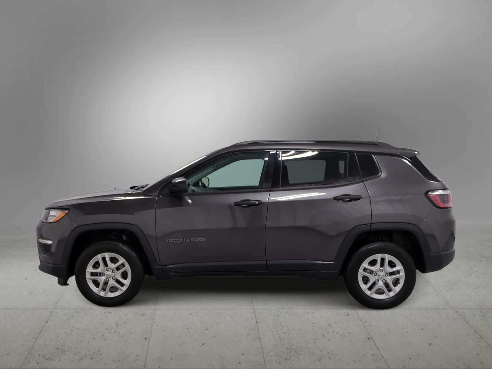 Thumbnail: 2018 Jeep Compass - 5