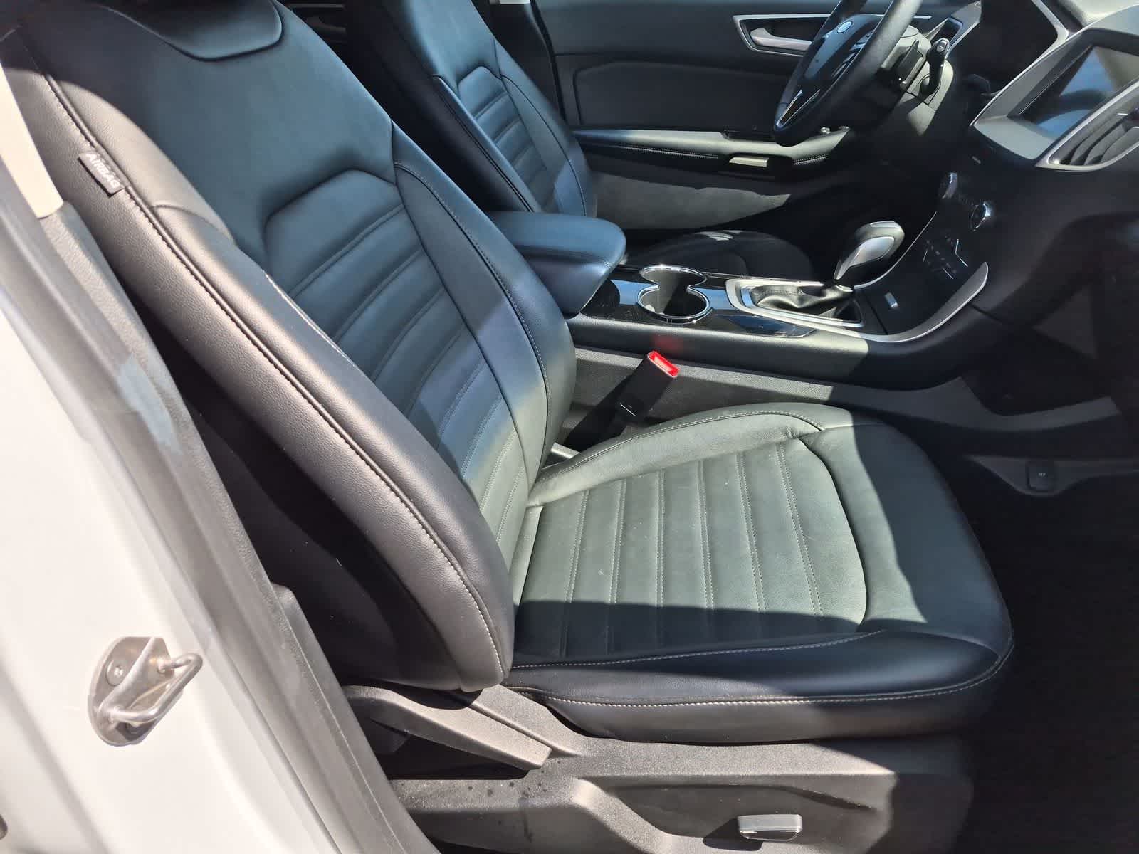 Thumbnail: 2018 Ford Edge - 22