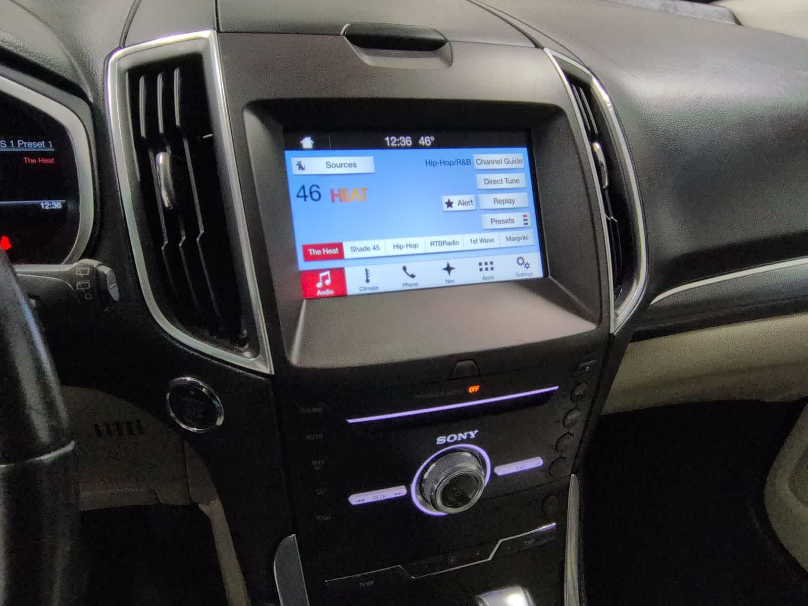 Thumbnail: 2017 Ford Edge - 29