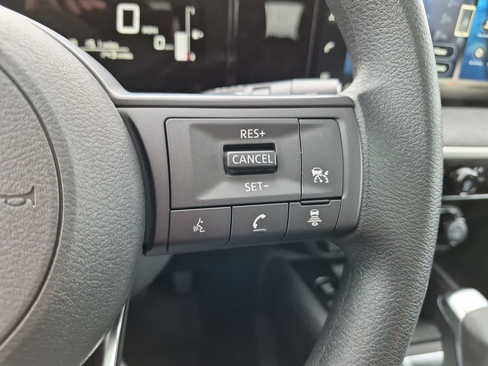 Thumbnail: 2026 Nissan Kicks - 33
