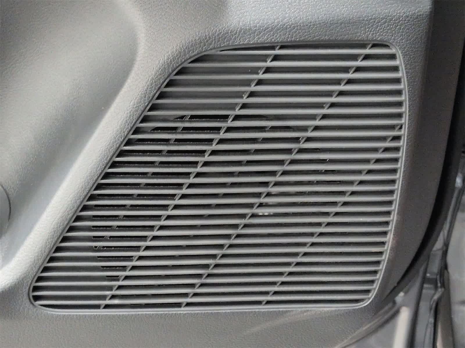 Thumbnail: 2026 Nissan Kicks - 22