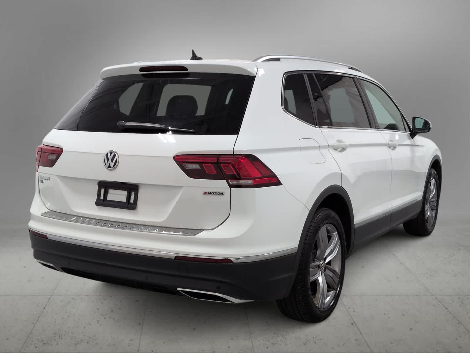 Thumbnail: 2021 Volkswagen Tiguan - 7