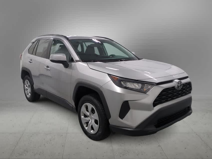 Used 2021 Toyota RAV4 LE with VIN 2T3G1RFV0MW187261 for sale in Farmington, MI