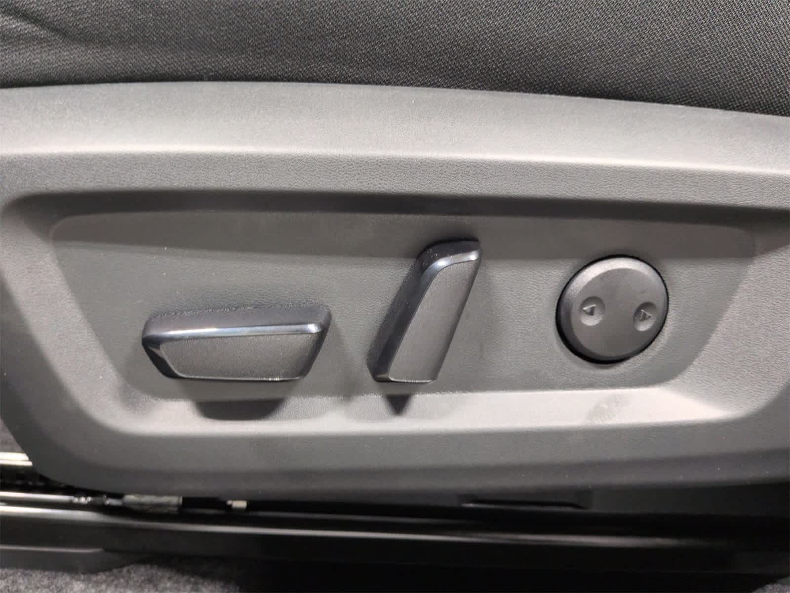 Thumbnail: 2026 Nissan Rogue - 18