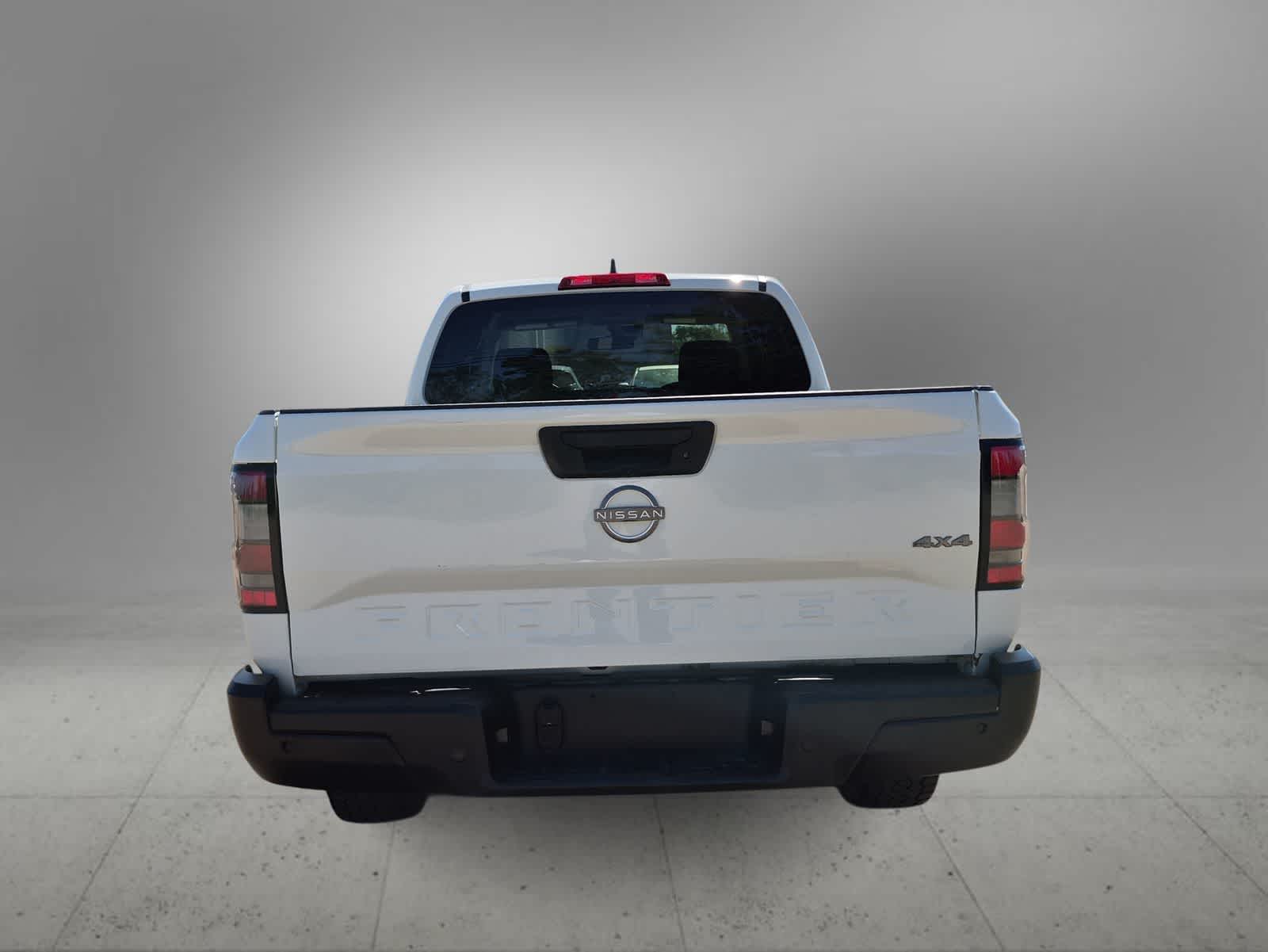 Thumbnail: 2023 Nissan Frontier - 7