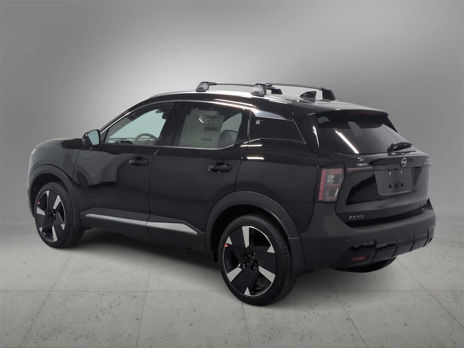 Thumbnail: 2026 Nissan Kicks - 6