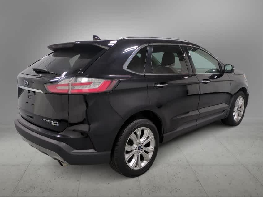 Thumbnail: 2020 Ford Edge - 8